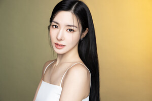 Tiffany Young - StarNews Interview Photo