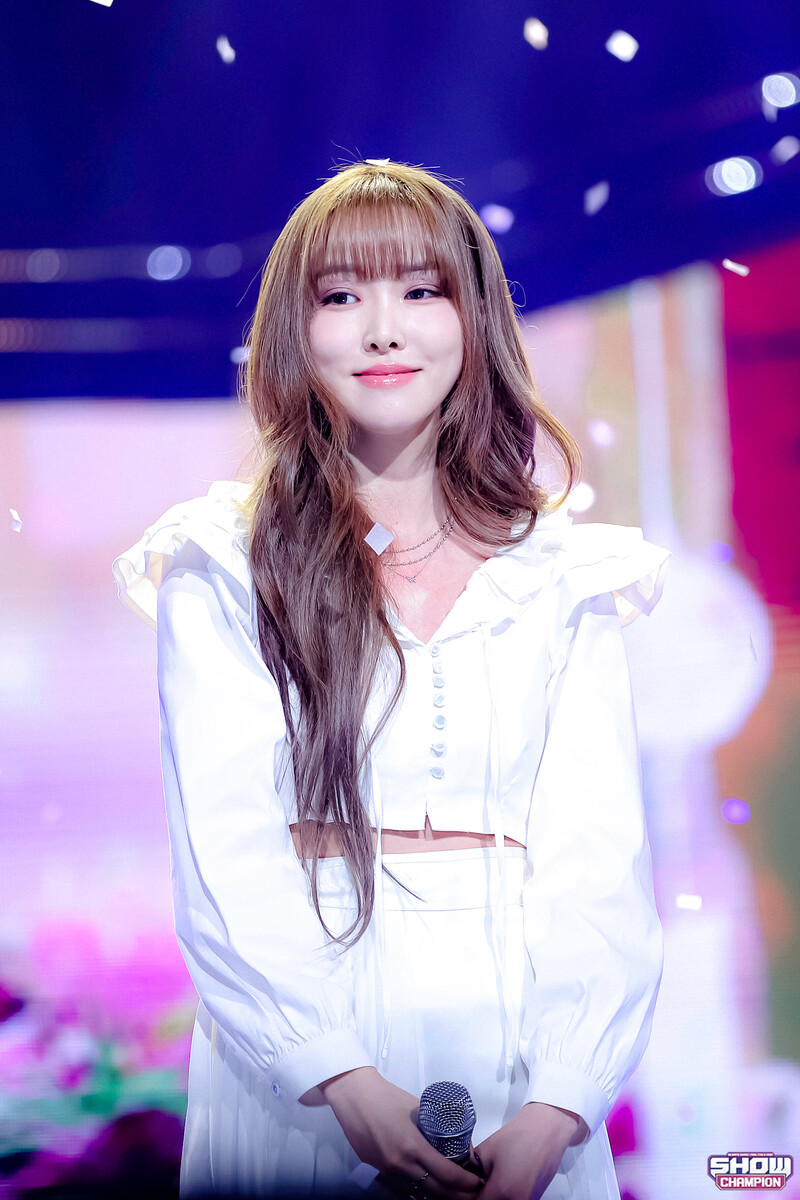 230323 Yuju 'without U' at Show Champion documents 6