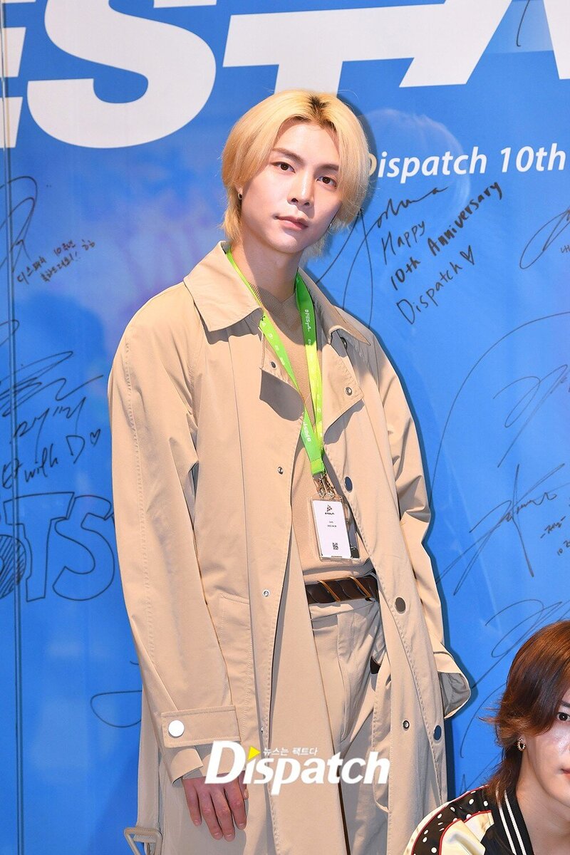 220412 JOHNNY, TAEYONG, YUTA- DISPATCH 'DEFESTA' VIP Preview Event documents 3