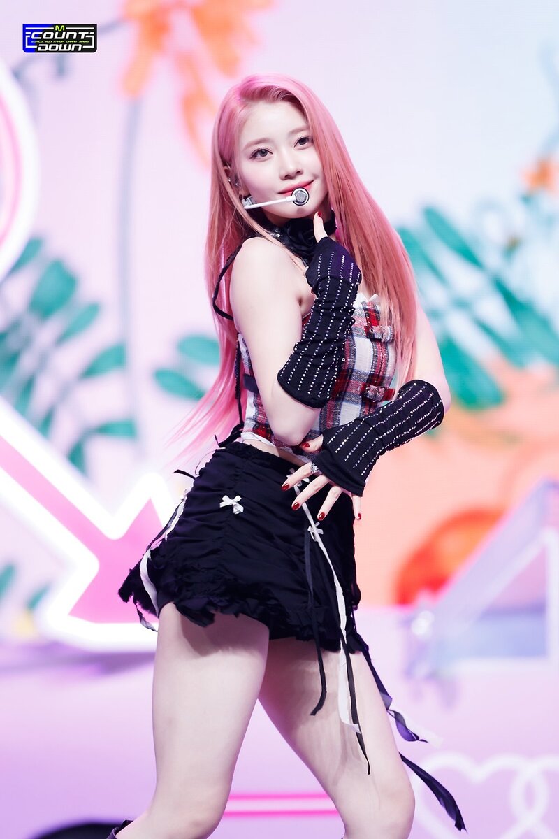231012 Kep1er Xiaoting - 'Galileo' at M COUNTDOWN documents 3