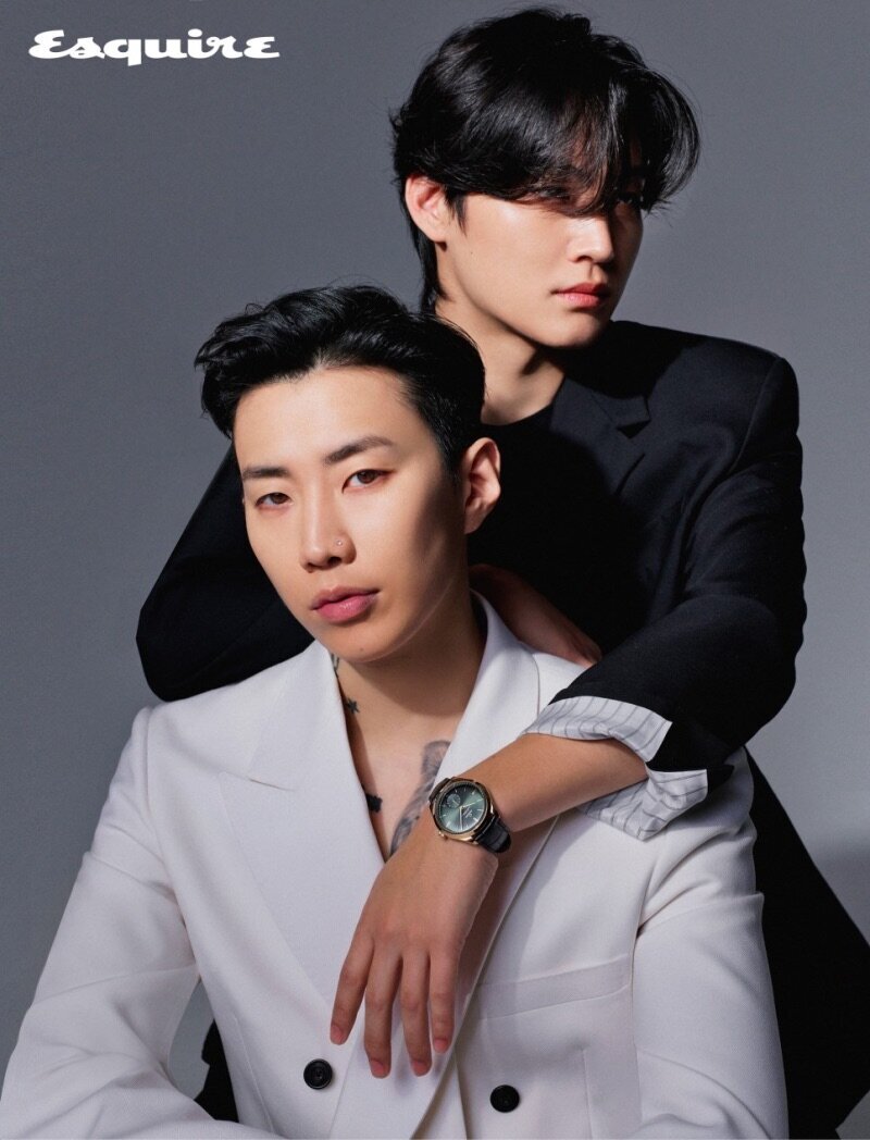 JAY B x JAY PARK for ESQUIRE Korea x OMEGA Watches January Issue 2022 documents 6