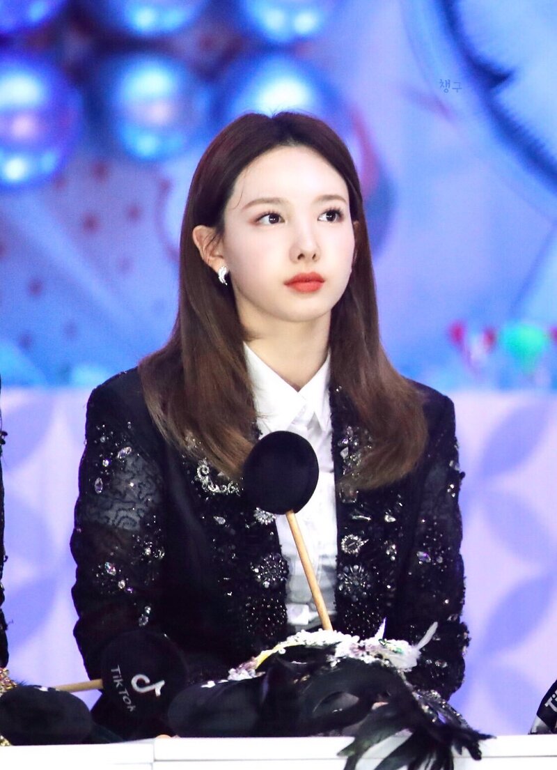200104 TWICE Nayeon - 34th Golden Disc Awards Day 1 documents 2