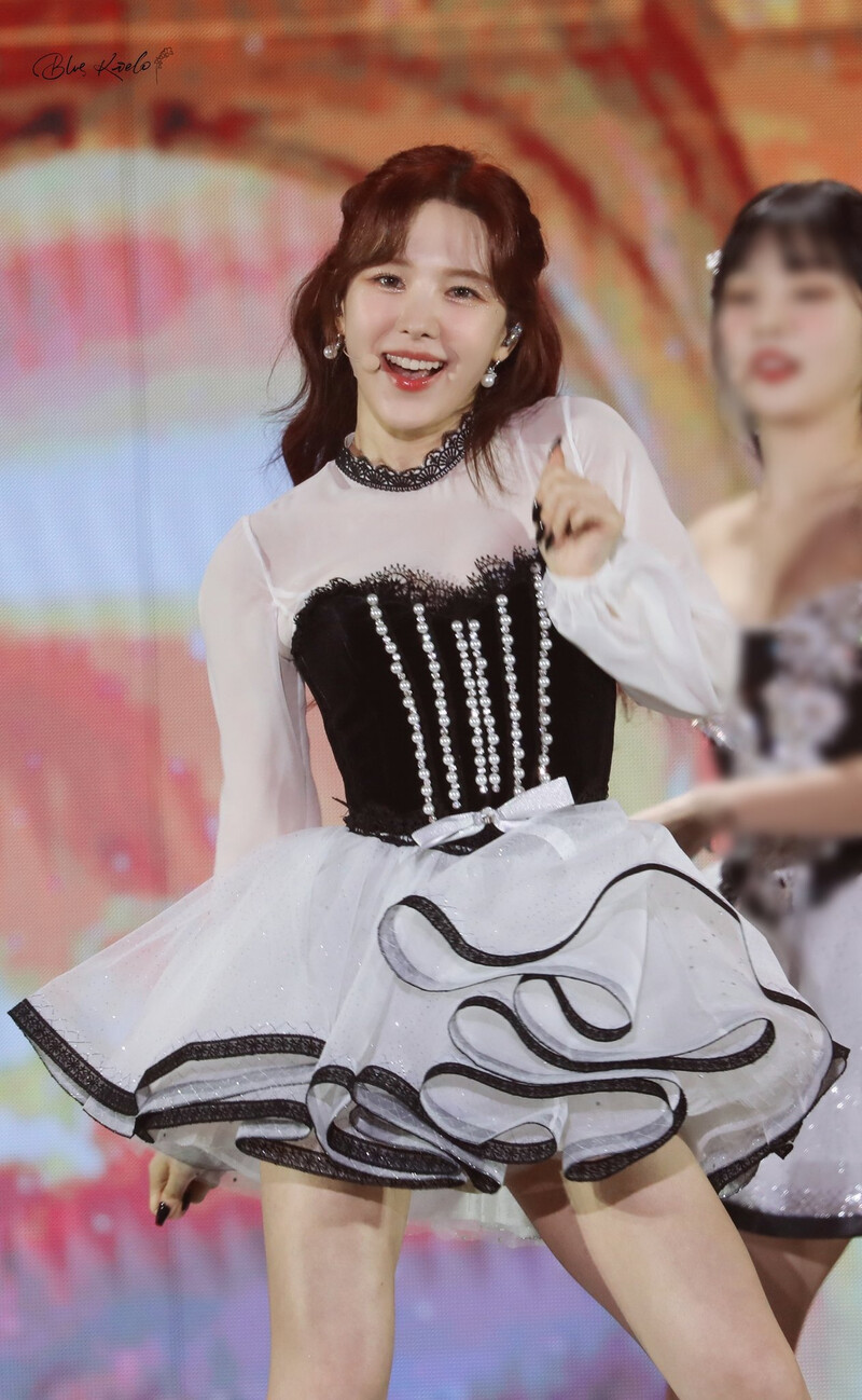 221108 Red Velvet Wendy - Genie Music Awards documents 29