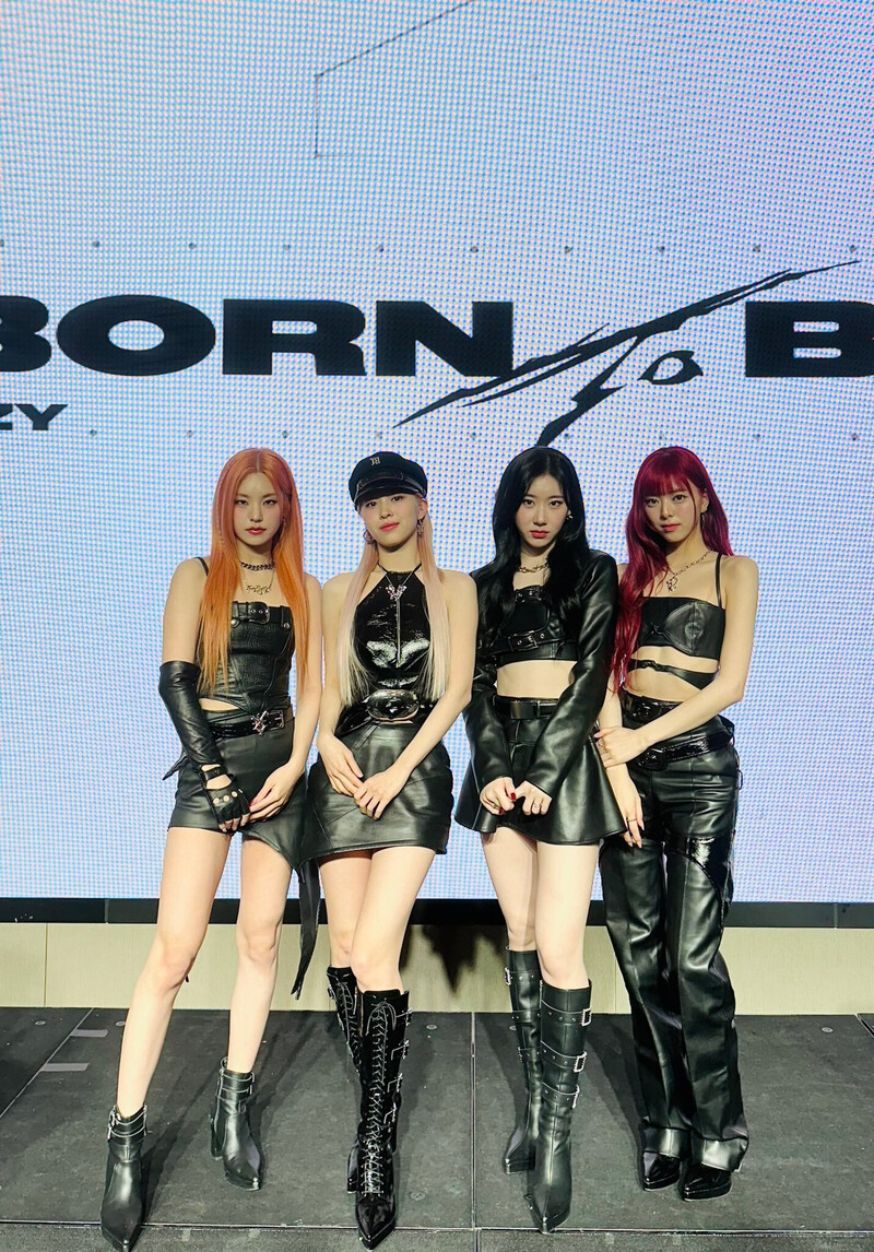 240108 - ITZY Twitter Update - 'BORN TO BE' COUNTDOWN LIVE documents 4