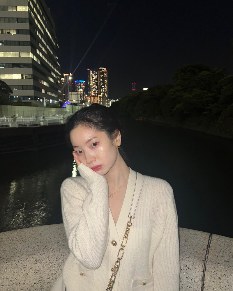 231008 - DAHYUN Instagram Update documents 1