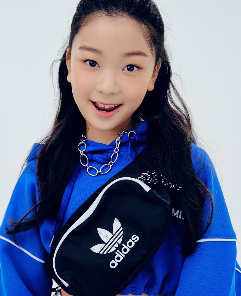 Sung Minchae My Teenage Girl profile photos | kpopping