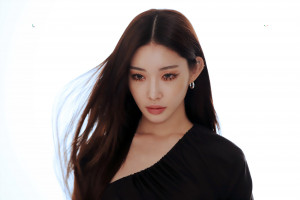 210324 CHUNG HA W Korea 2021 March Issue Filming Site | Naver Update