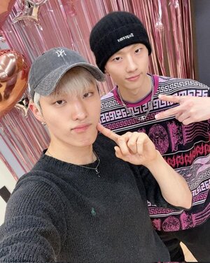 230522 EBS FM Korean Instagram Update - Keeho and Jiung