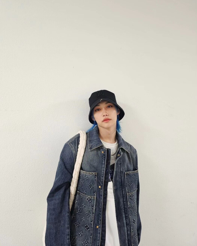 230603 Stray Kids'Instagram Update - Felix documents 8