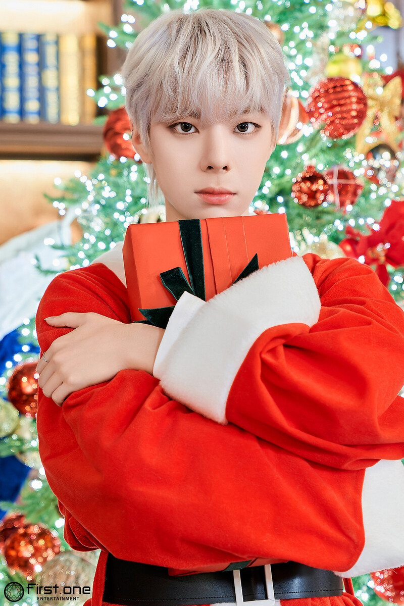 231220 FirstOne Entertainment Naver Post - Back to Christmas Spoiler Party documents 18