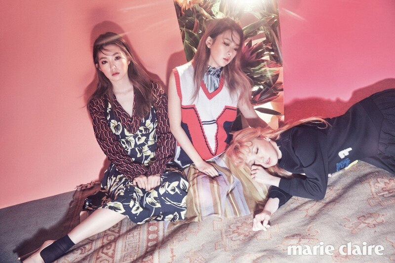 Red Velvet for Marie Claire Korea Magazine April 2016 issue documents 2