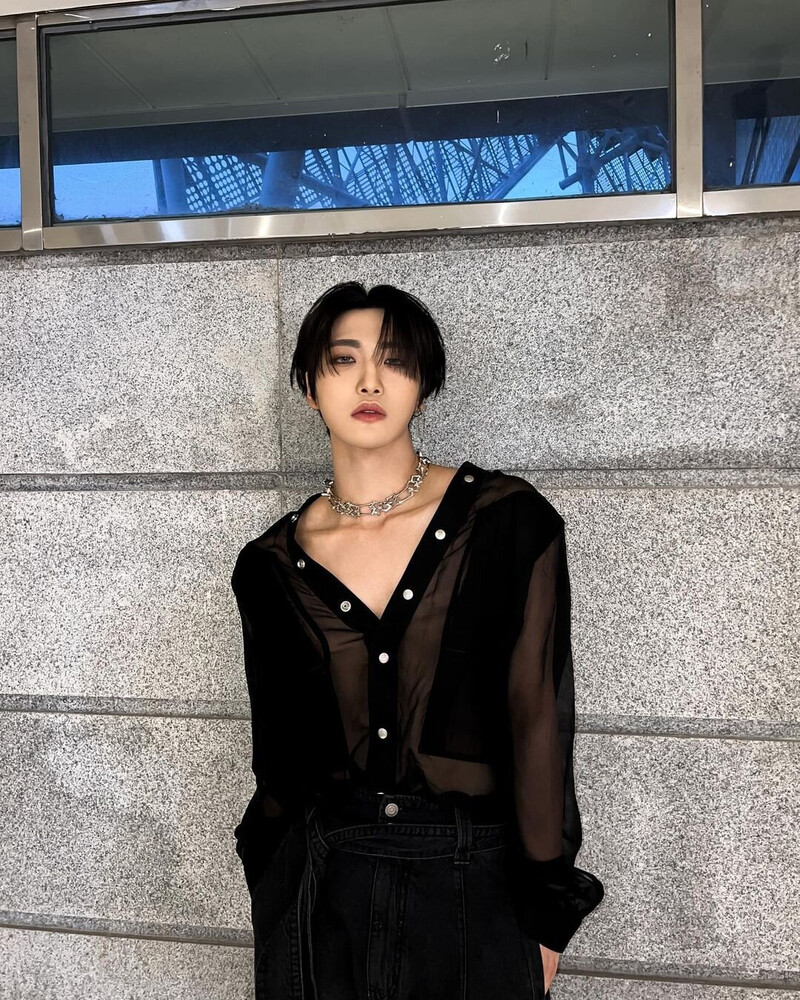 230811 ATEEZ Instagram Update - Seonghwa documents 6