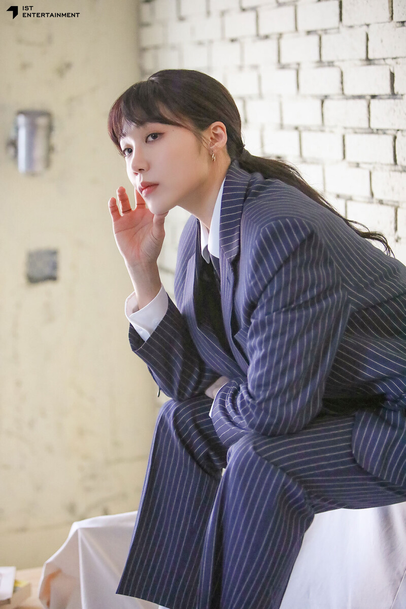 220415 IST Naver - Apink Eunji 'ACBF' Photoshoot Behind documents 15