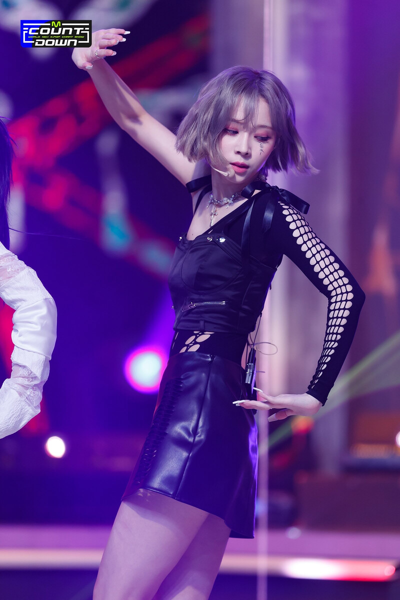 220714 aespa - 'Girls' at M Countdown documents 18