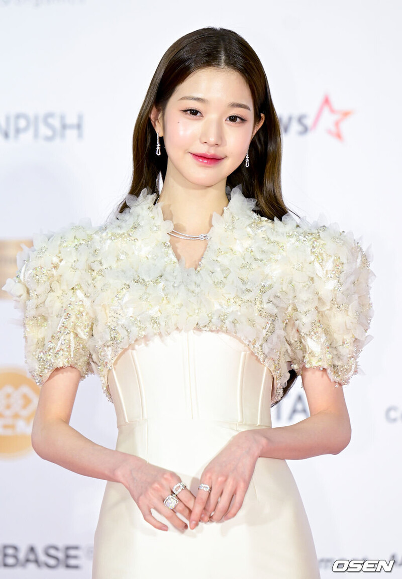 221213 IVE Wonyoung - Asia Artist Awards 2022 Red Carpet documents 1