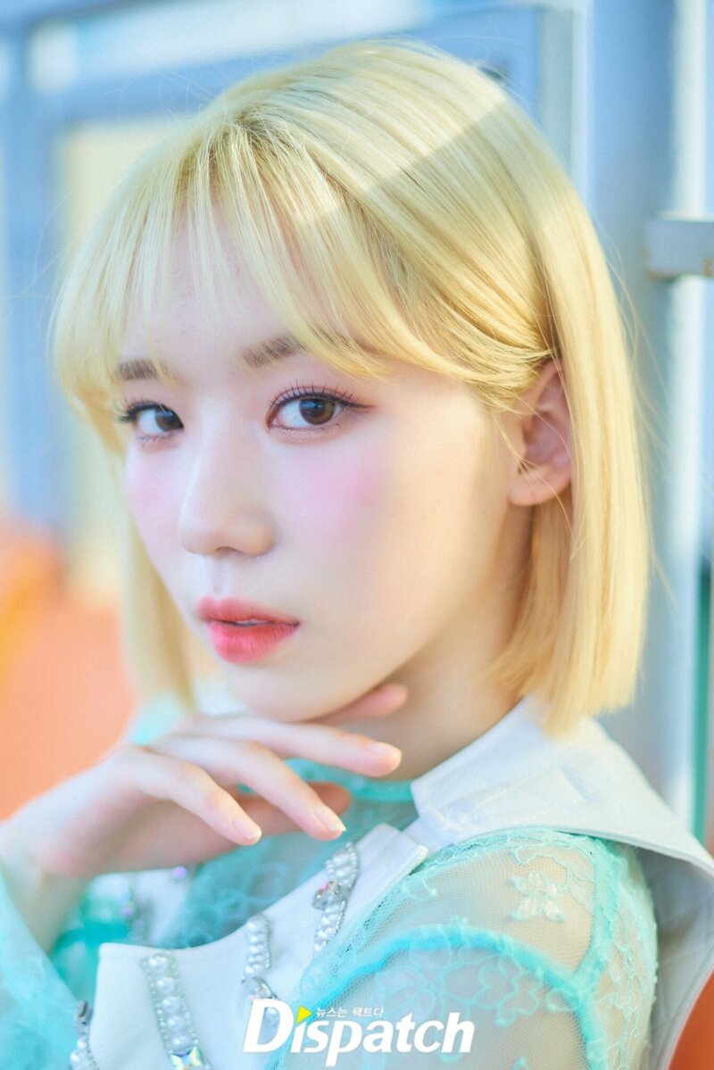 CLASS:Y Debut Photoshoot with Dispatch - Hyeju documents 2