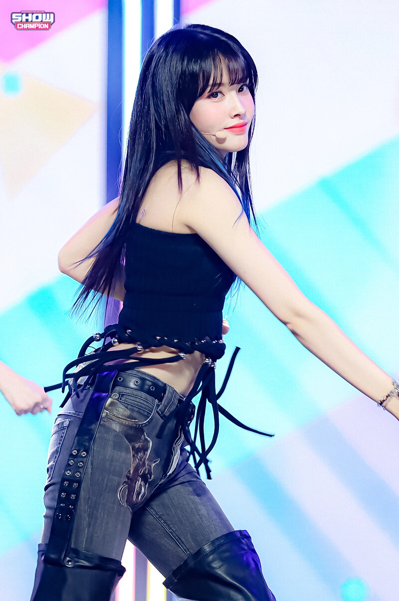 210414 STAYC - 'ASAP' at Show Champion documents 9