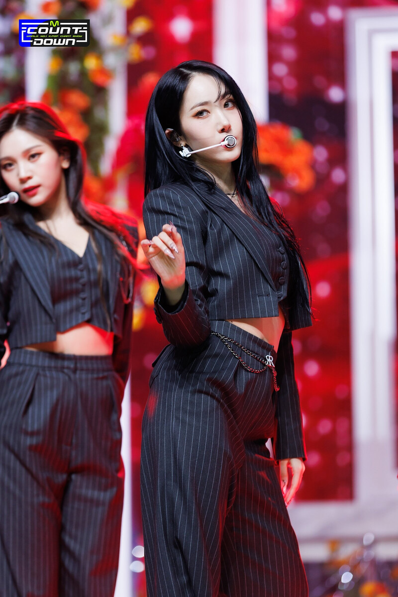 230202 VIVIZ Sinb 'PULL UP' at M Countdown documents 7