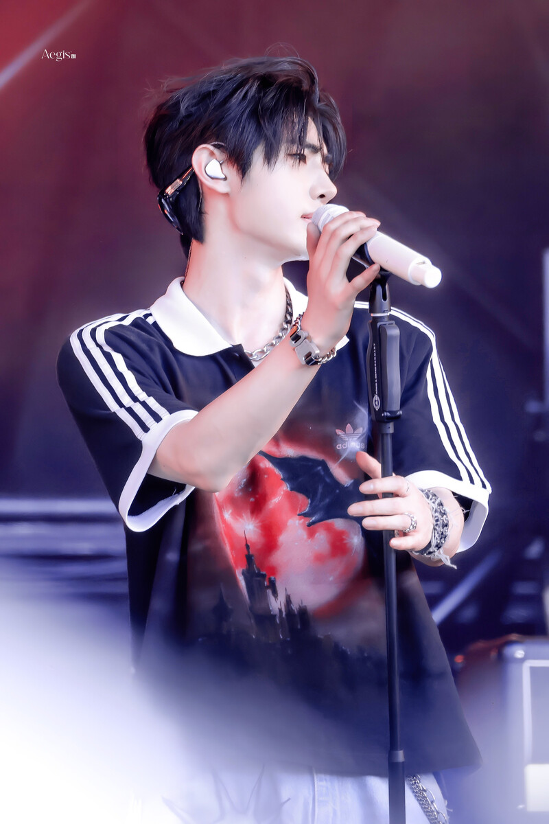 240810 ENHYPEN SUNGHOON AT ROCK IN JAPAN FESTIVAL 2024 documents 15