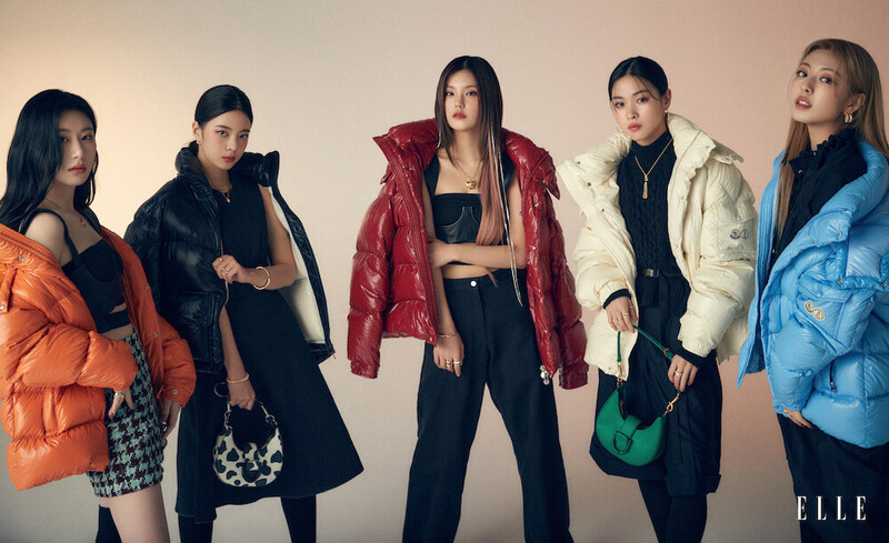 ITZY for ELLE Signapore October 2022 Issue documents 1