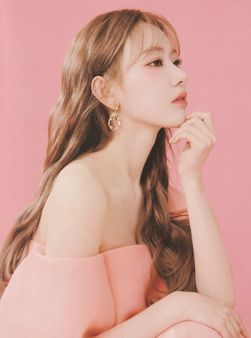 [SCANS] Sakura Graduation Visual Booklet scans documents 14