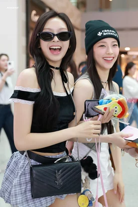240614 Chiquita & Ruka at Incheon International Airport