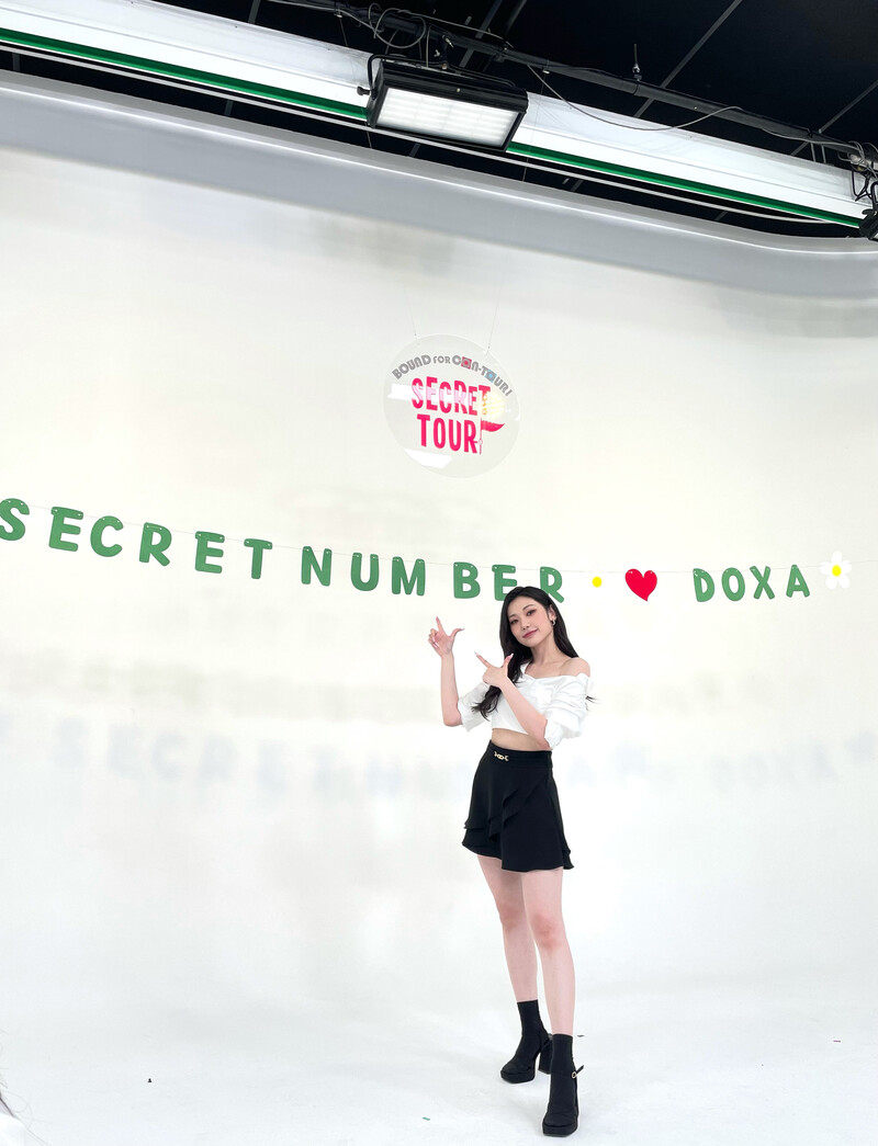 230529 SECRET NUMBER Weverse Update - Jinny documents 4