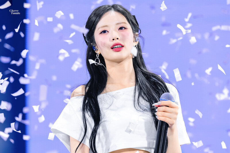 240127 fromis_9 Jiwon - 2nd Concert 'FROM NOW.' in Seoul Day 1 documents 3