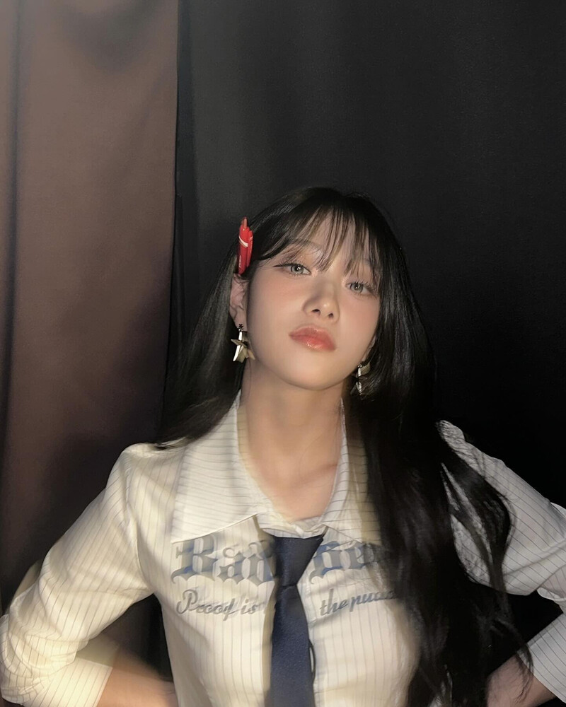 240901 fromis_9 Seoyeon Instagram Update documents 3