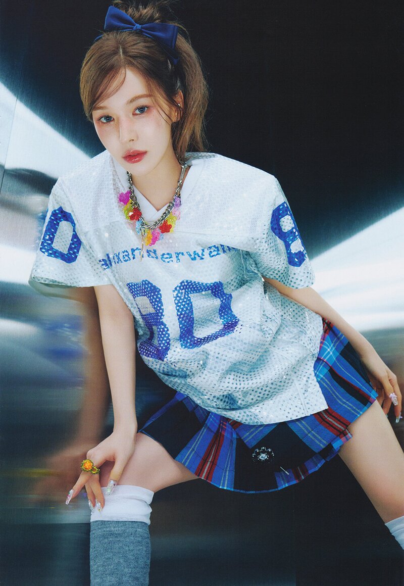 Red Velvet Wendy - 2nd Mini Album 'Wish You Hell' (Scans) documents 2