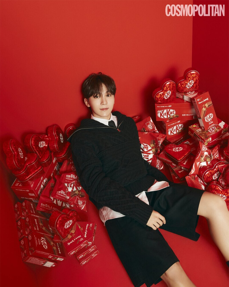 SVT SEUNGKWAN for COSMOPLITAN Korea x KITKAT 'HOLOGRAM HEART TIN Case' 2022 documents 2