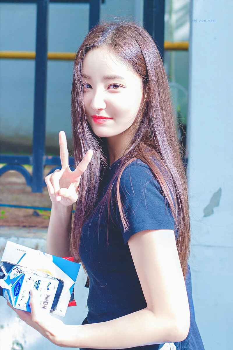 Yeonwoo639.jpg