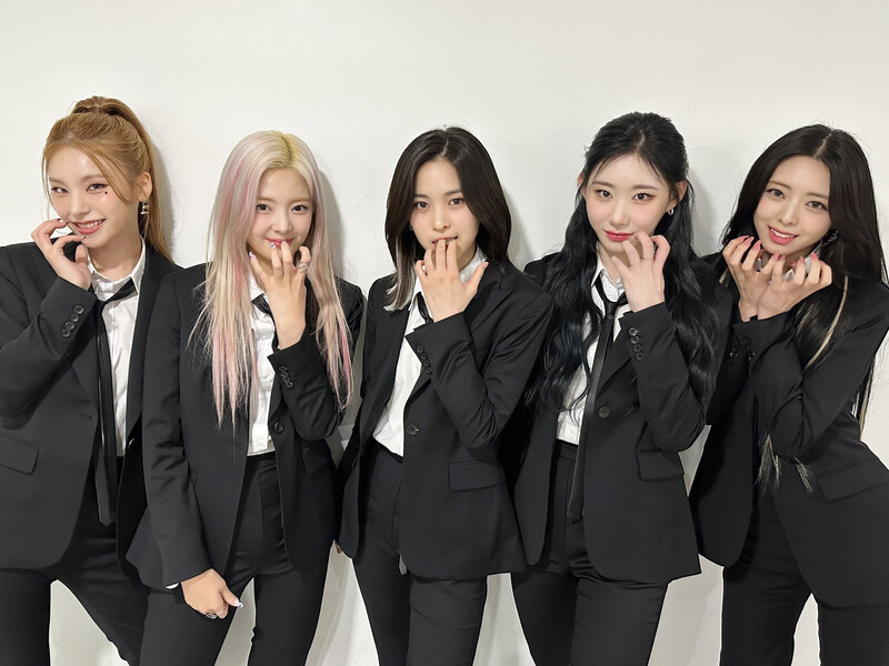 230731 - ITZY Twitter Update - 'KILL MY DOUBT' SHOWCASE documents 4