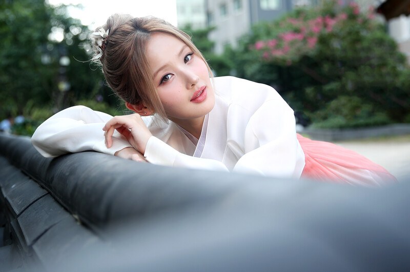 KISS OF LIFE Belle - 2024 Hanbok Interview Photos by News1 documents 2