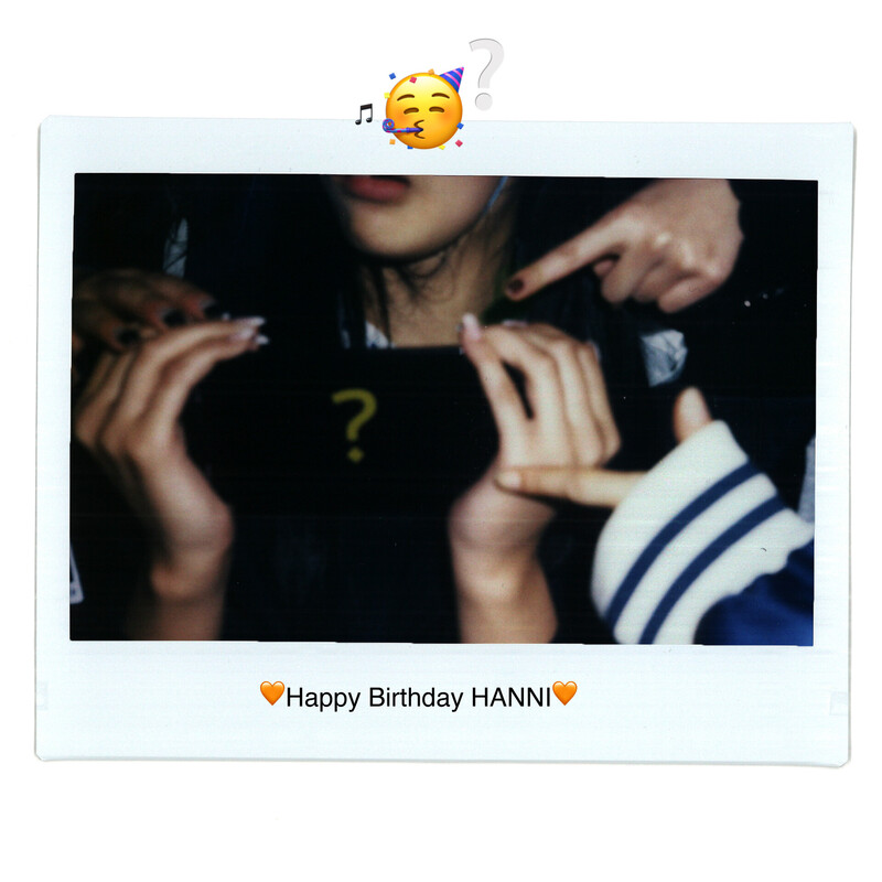 241006 - NewJeans Twitter Update | HAPPY HANNY DAY documents 4