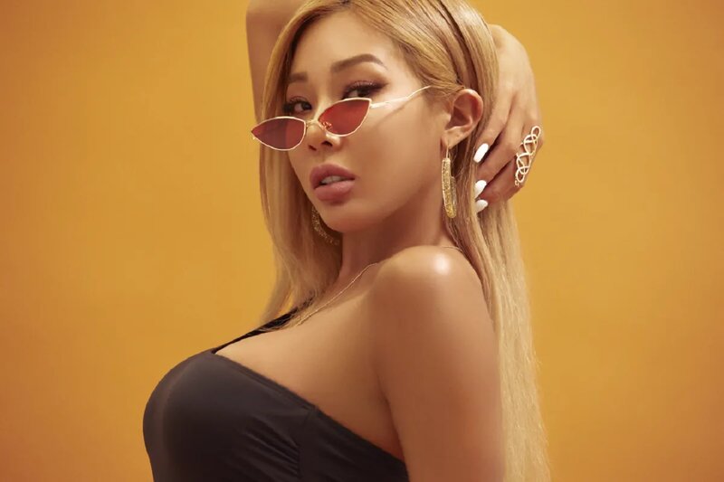 Jessi_Down_teaser_photo_1.png