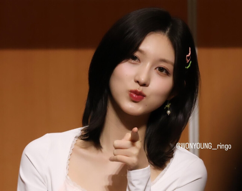 240202 IVE Gaeul - Japan Fansign Event documents 4