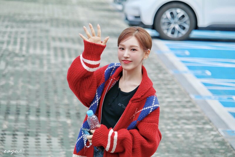 240326 Red Velvet Wendy - Cultwo Show Commute documents 9