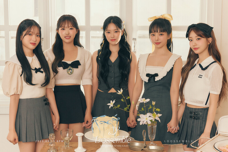 Loossemble - 1st Mini Album 'Loossemble' Concept Photos documents 1