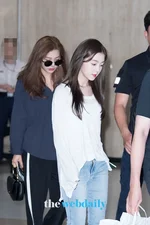 Irene Arrival at Gimpo International Airport from Japan