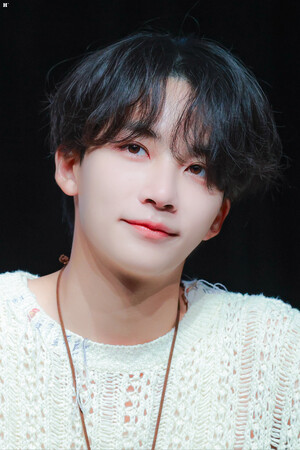 231104 SEVENTEEN Jeonghan - SEVENTEENTH HEAVEN Offline Fansign Event