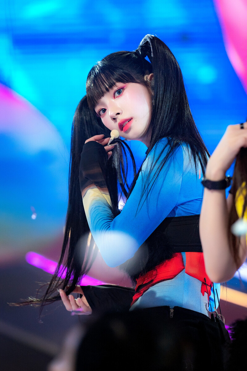 240519 aespa Karina - 'Supernova' at Inkigayo documents 6