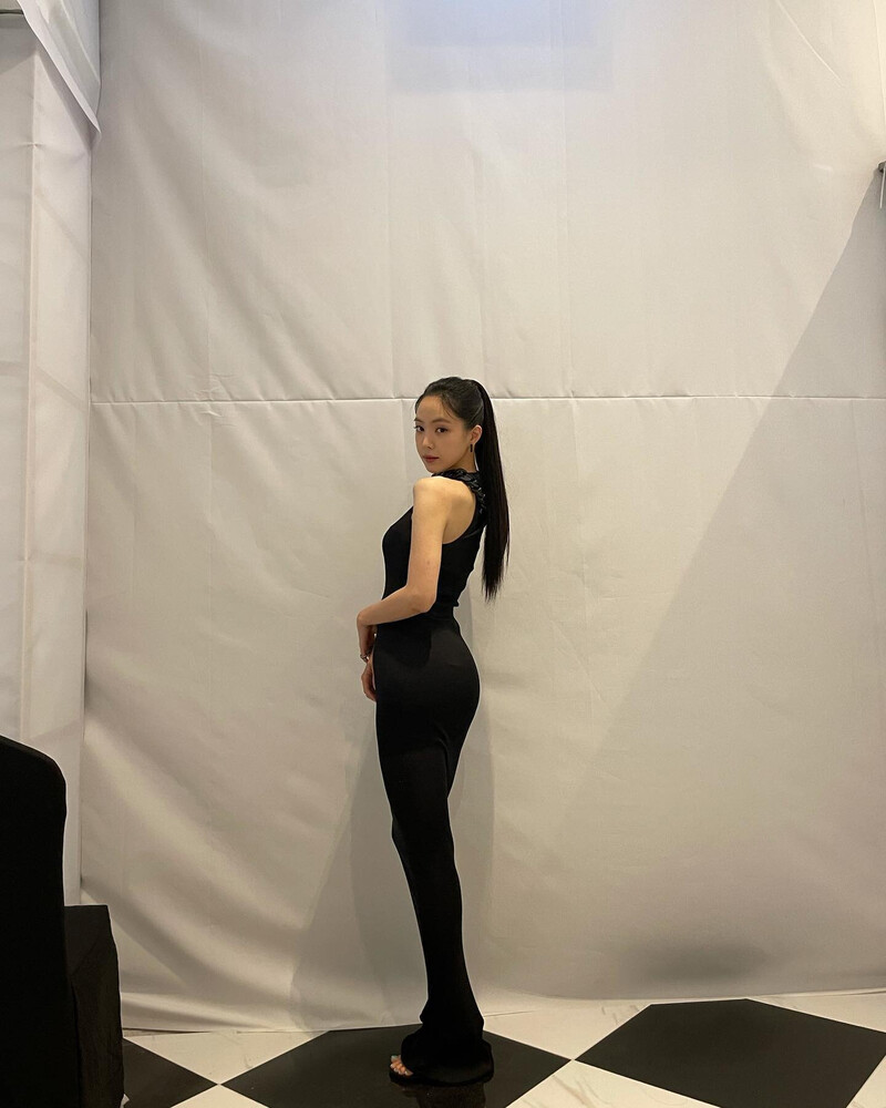 211003 Naeun Instagram Update documents 5