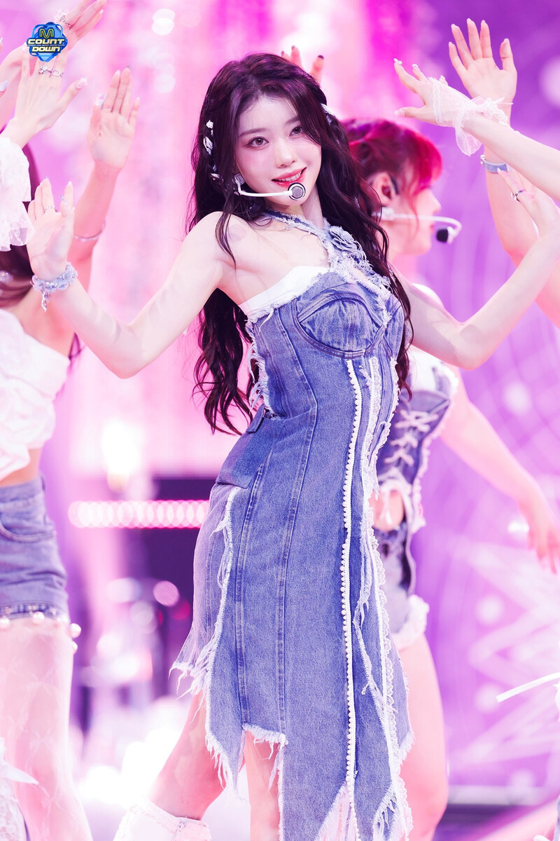 240606 Kep1er Xiaoting - 'Shooting Star' at M Countdown documents 13