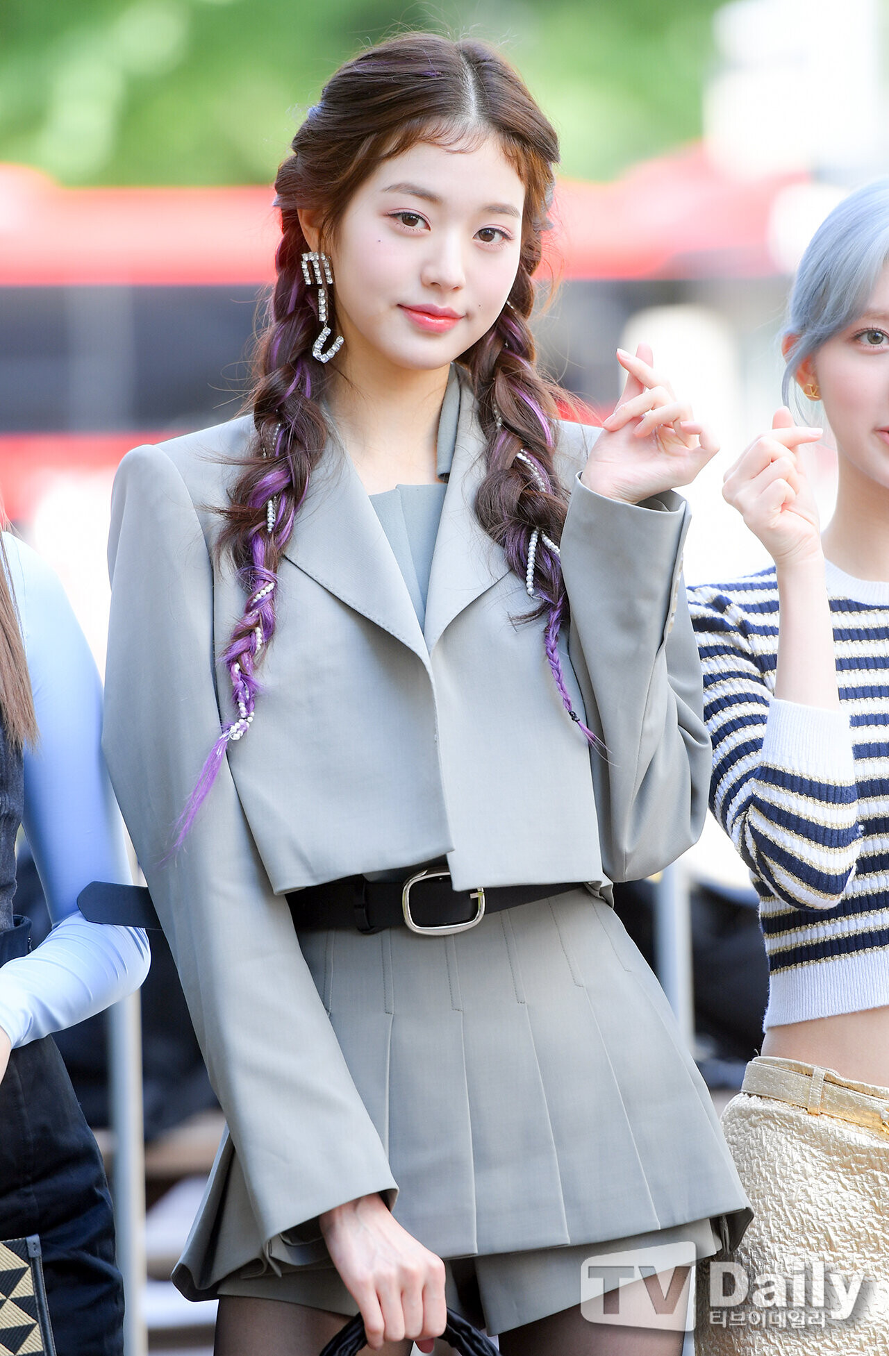 220902 IVE Wonyoung - Music Bank Commute | kpopping