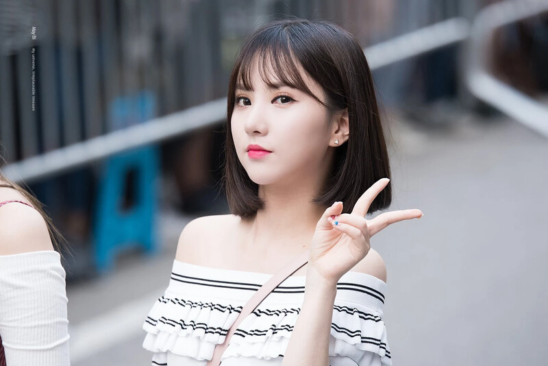 170630 GFRIEND Eunha documents 11