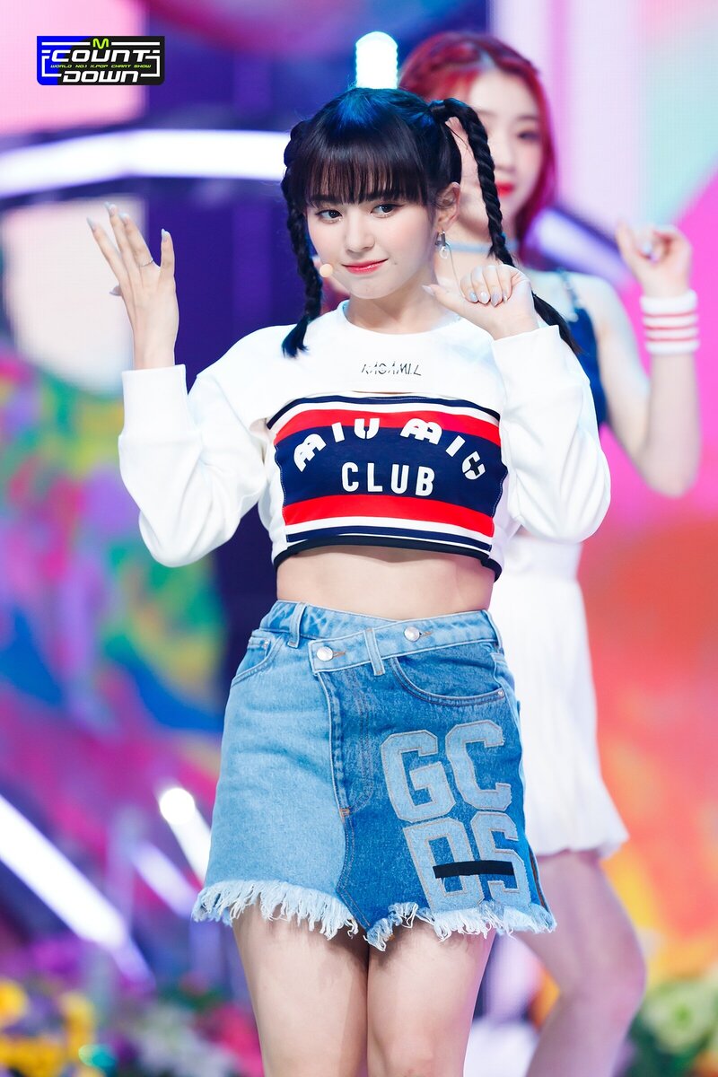 220623 Kep1er - 'UP!' at M Countdown documents 15