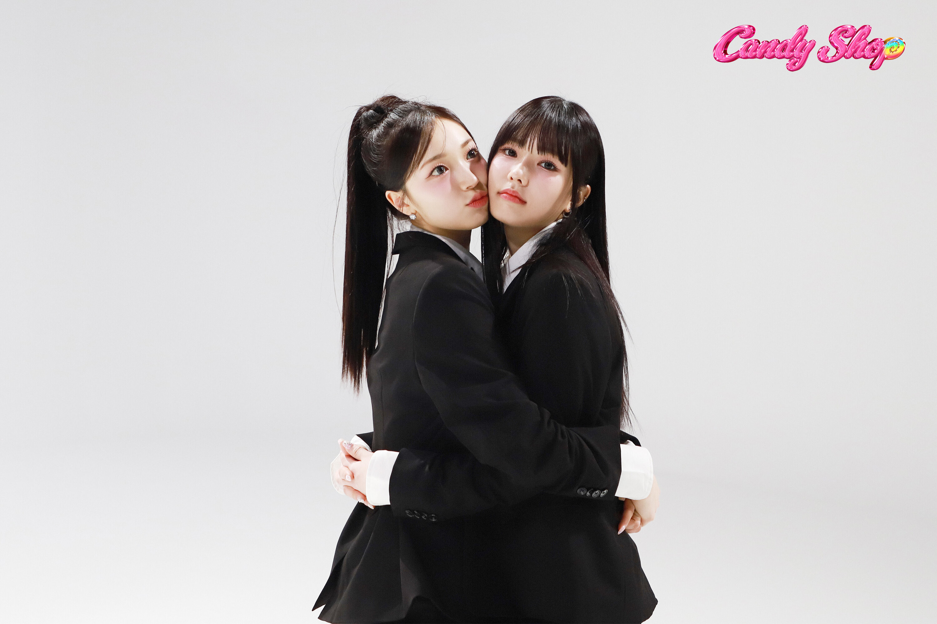 Brave Entertainment Naver Post - Candy Shop 1theK Behind the Scenes |  kpopping