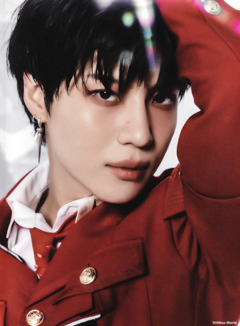[SCANS] TAEMIN "Never Gonna Dance Again" Extended Version documents 12