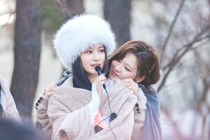 230319 TWICE Jeongyeon & Sana - Mini Fanmeet